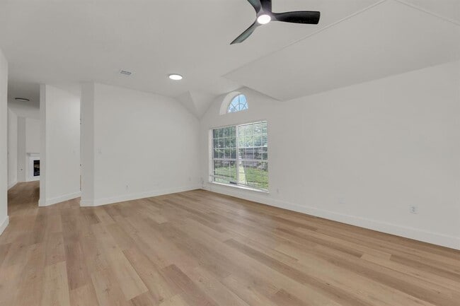 Building Photo - 1108 Pecan Creek Dr