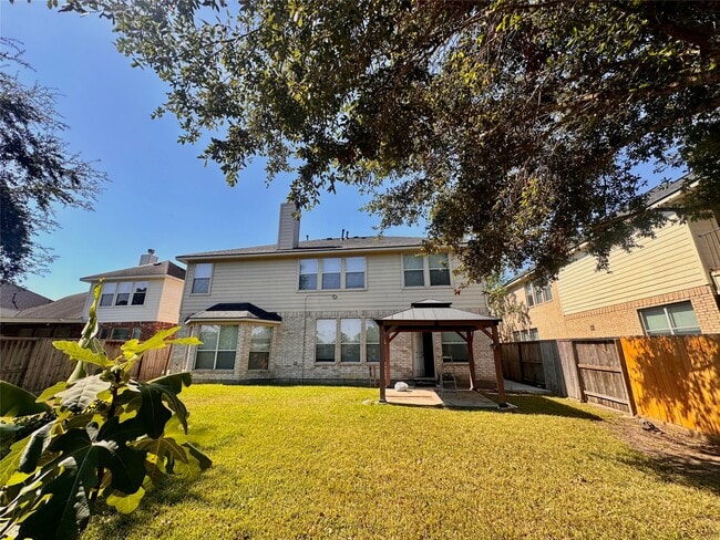 Building Photo - 2819 Lake Shore Harbour Dr