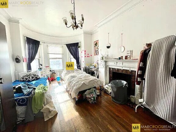 Building Photo - 73 Westland Ave