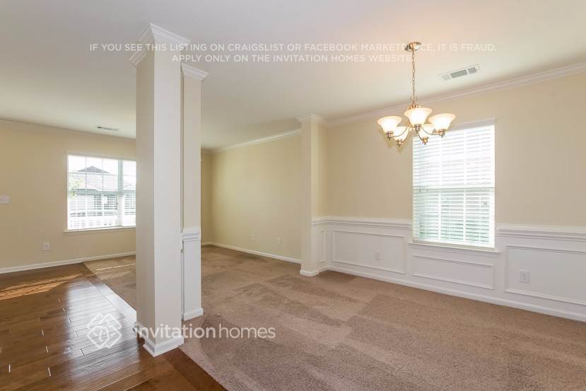 Building Photo - 9507 Pond Vista Court