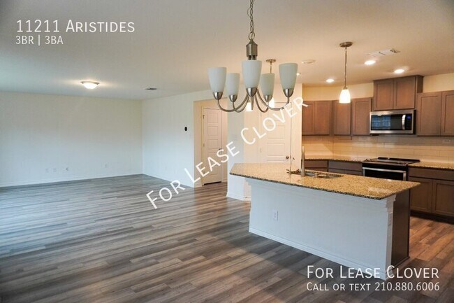 Building Photo - 11211 Aristides-