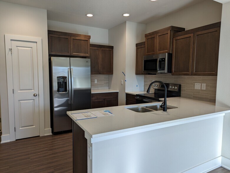 Building Photo - 1964 S Warrior Ln