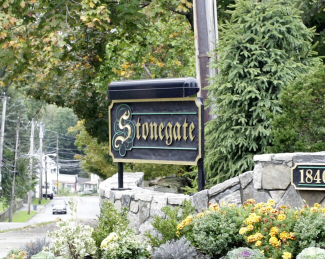 Stonegate 1840 Crompond Rd Peekskill NY 10566 Apartment Finder