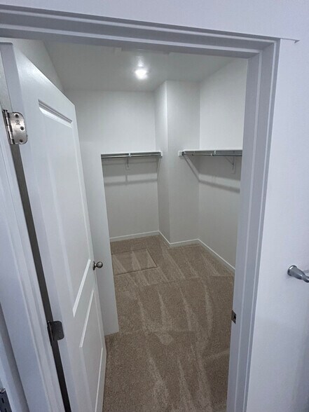 Building Photo - 7315 W 27th St