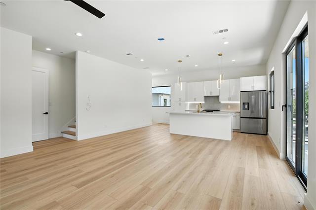 Building Photo - 1425 N Garrett Ave