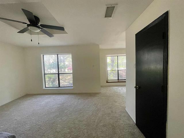 Building Photo - 118 Oakhaven Dr
