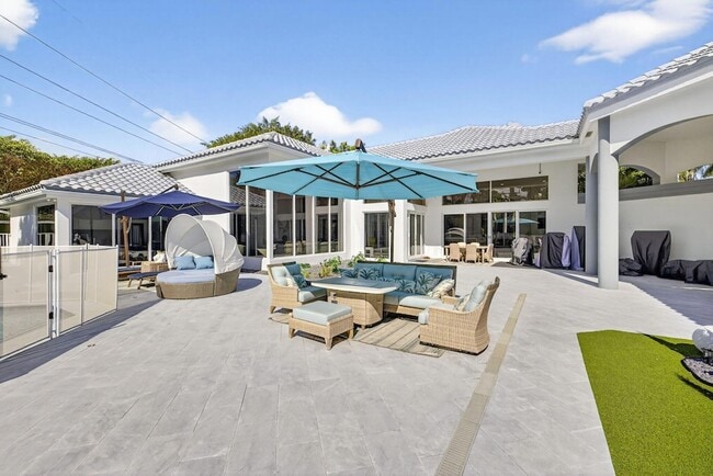 Building Photo - 2673 NW 64th Blvd