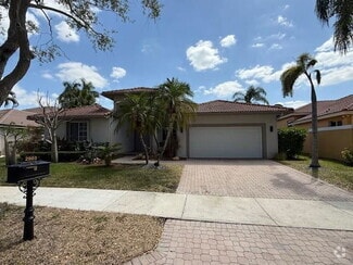 Building Photo - 2903 Oakbrook Dr