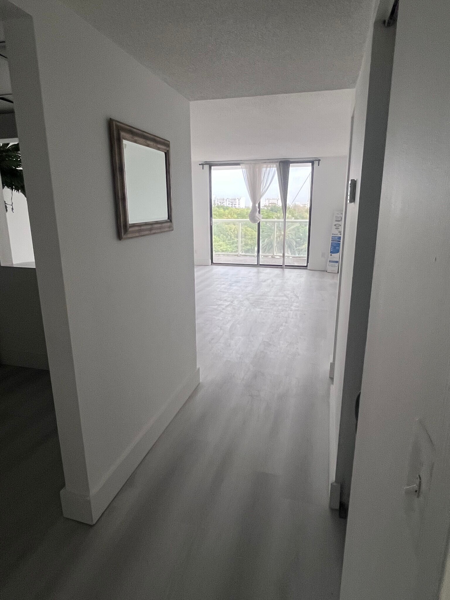 Building Photo - 13499 Biscayne Blvd
