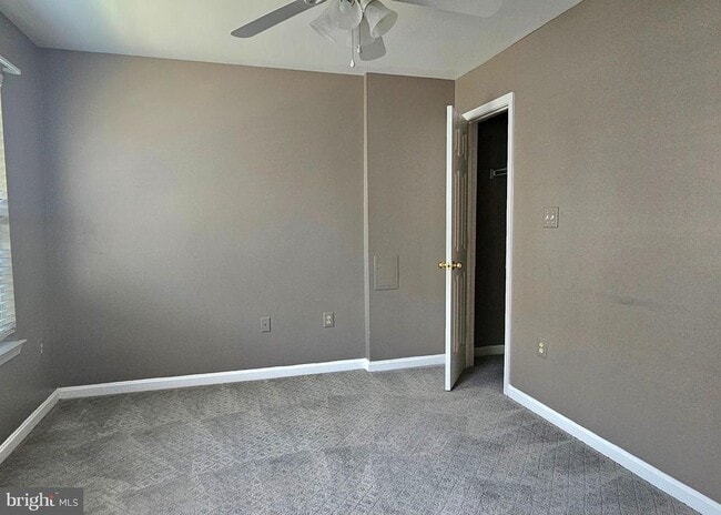 Building Photo - 46045 Marble Terrace