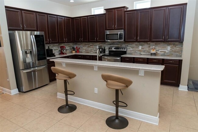 Building Photo - 7610 S Westshore Blvd