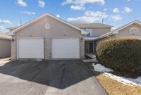 Building Photo - Rockford Townhomes East
