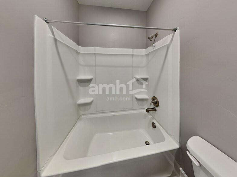 Building Photo - 2373 Buckskin Way