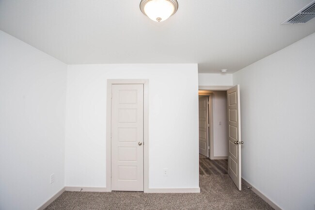 Building Photo - 2906 133rd St