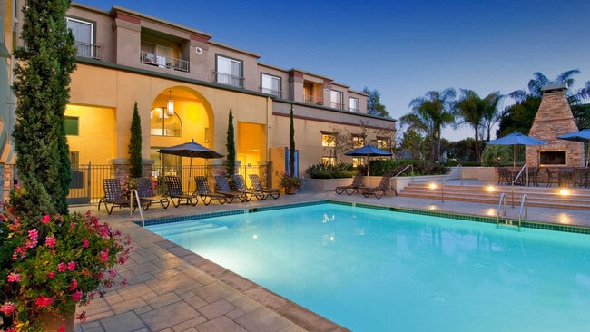 Pool - 3101 Sawtelle Blvd