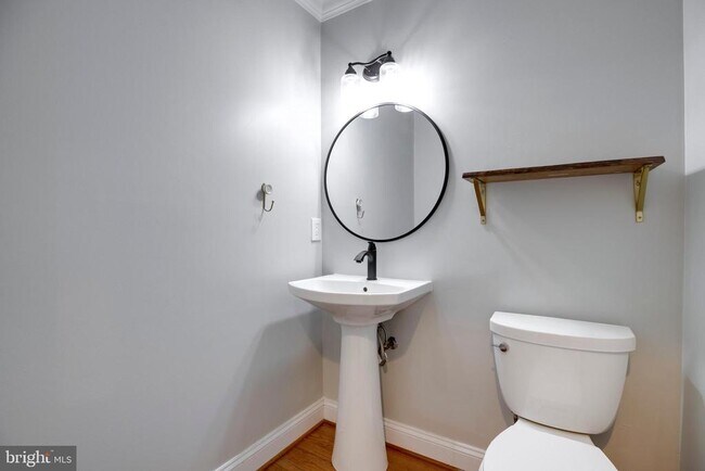 Building Photo - 5610 Gosling Ct