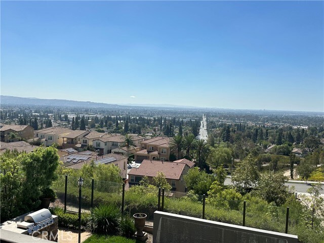 Building Photo - 2584 E Temblor Ranch Dr