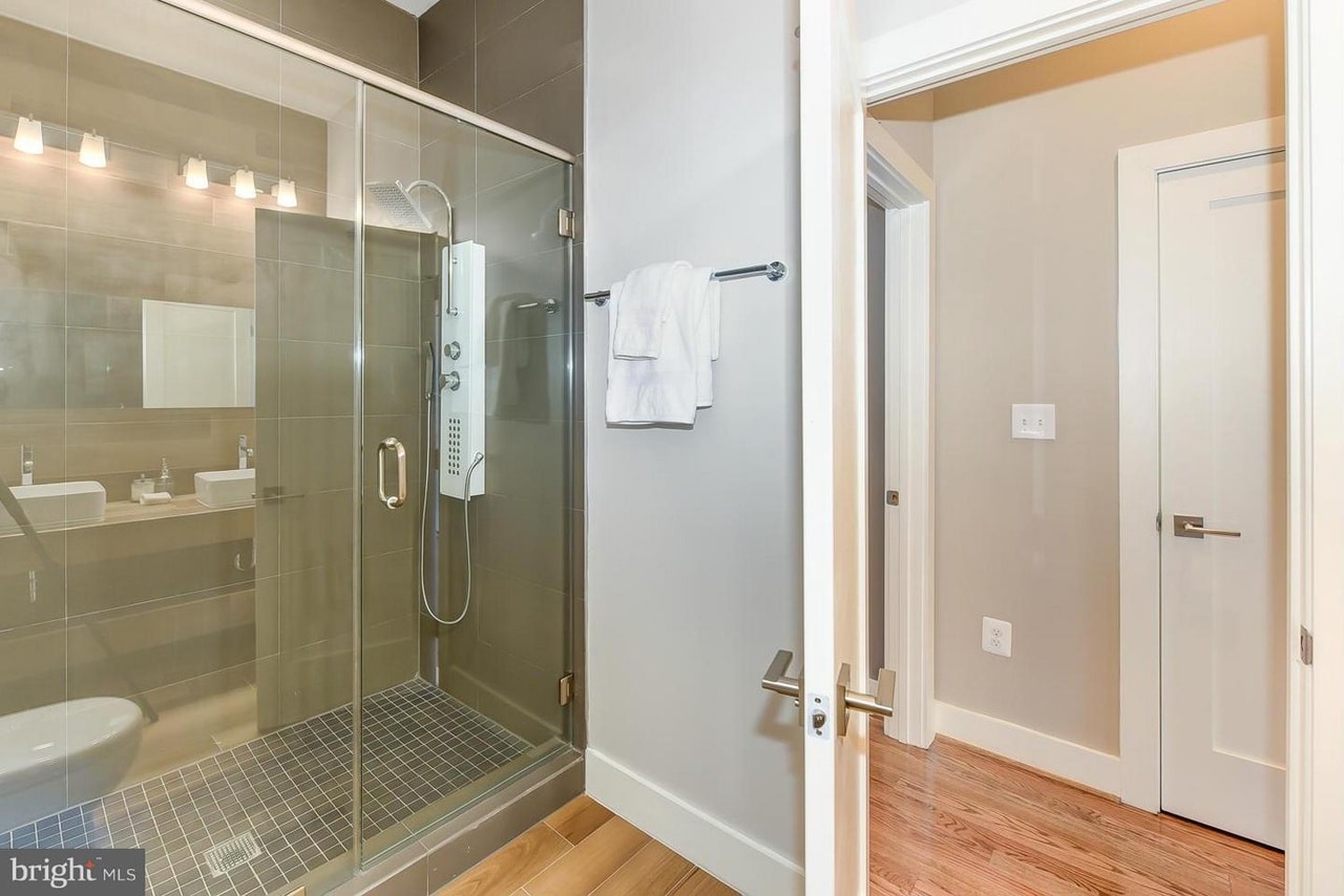 Building Photo - 3 S St NW