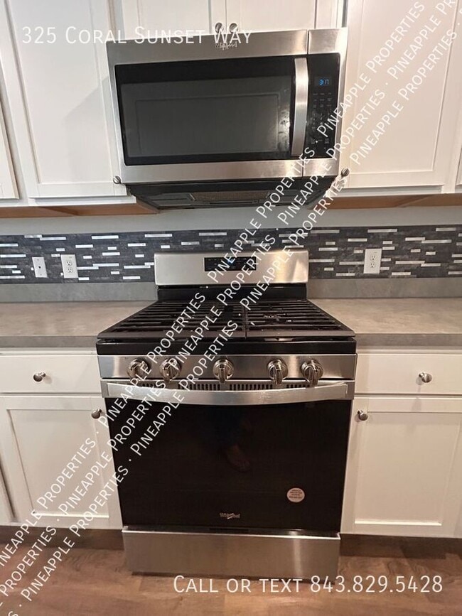 Building Photo - 325 Coral Sunset Wy