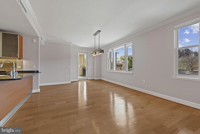 Building Photo - 801 Key Hwy