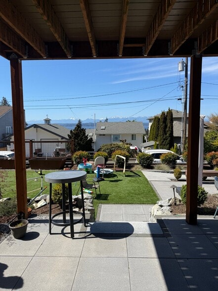 Building Photo - 19009 9th Pl NW