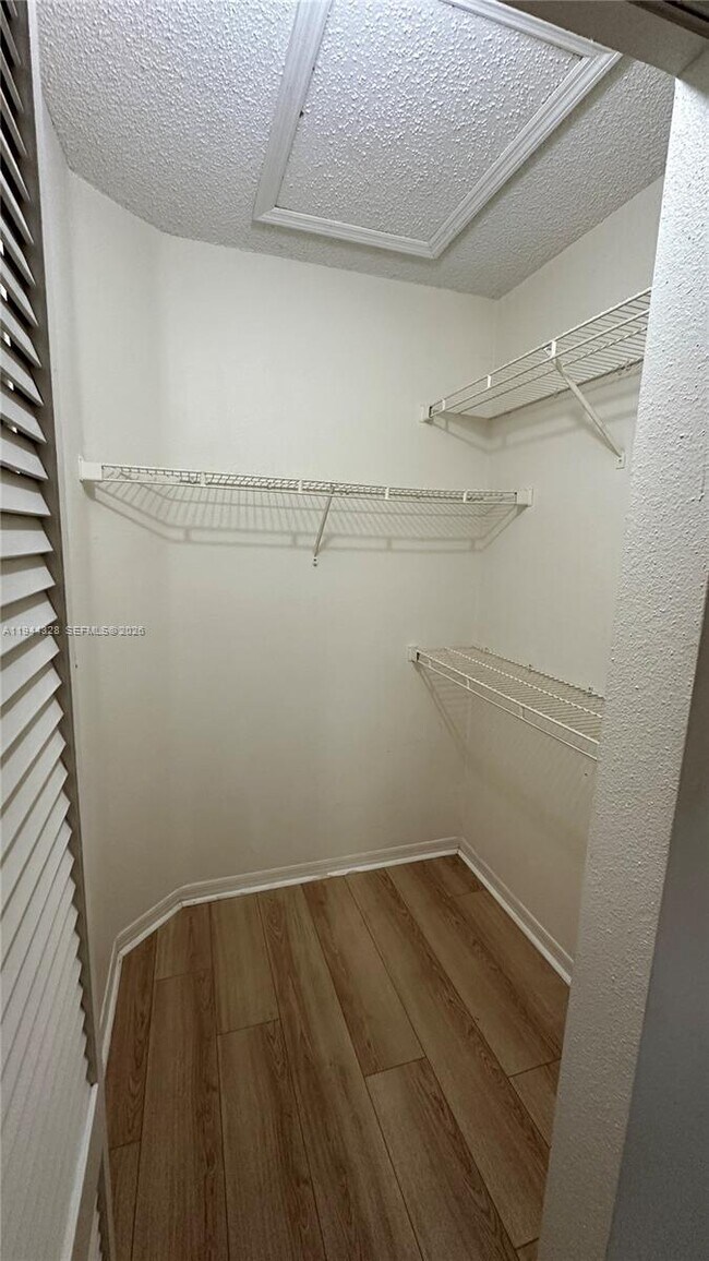 Building Photo - 3985 W McNab Rd