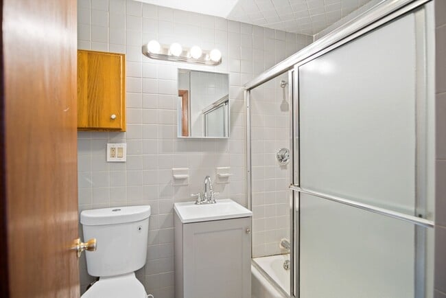 Building Photo - 111 Albion St