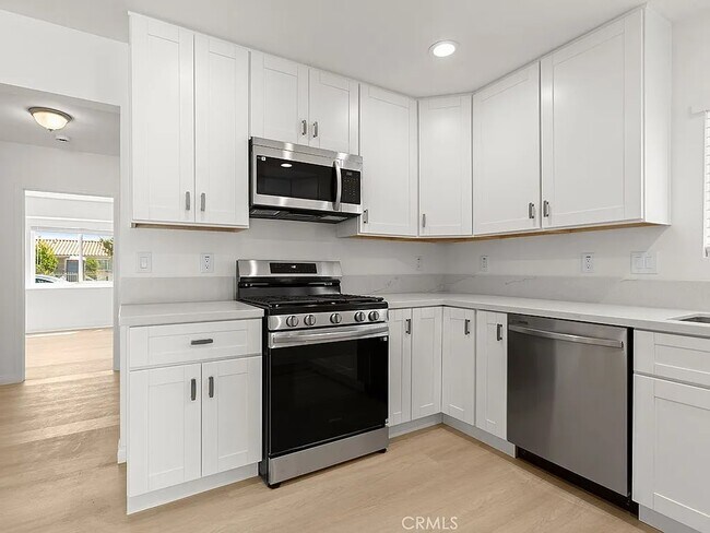 Building Photo - 11821 Wutzke St