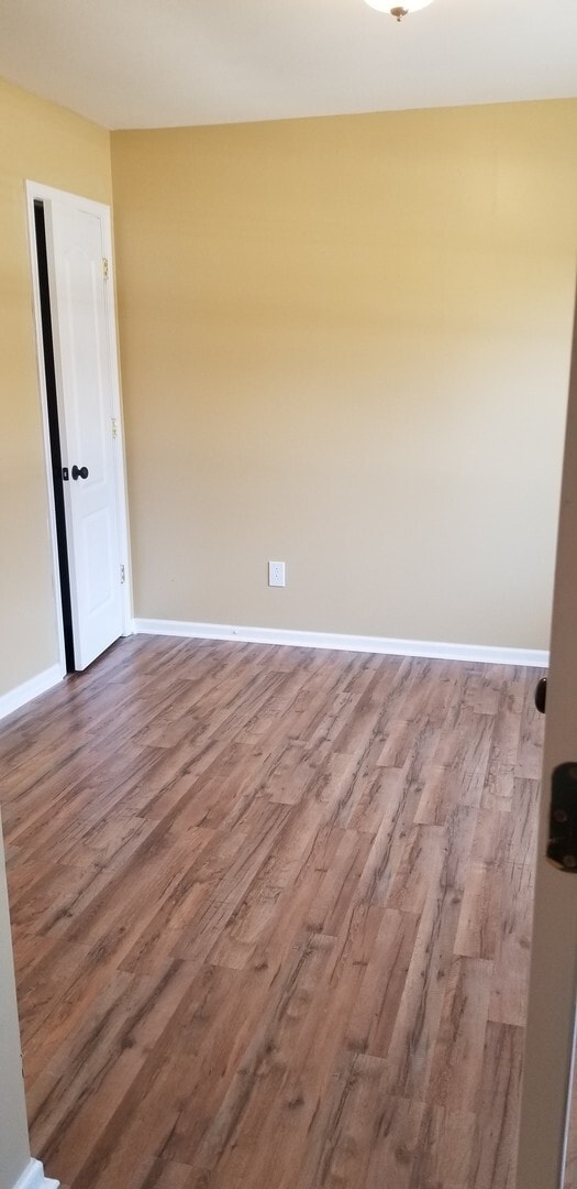 Building Photo - Beautiful Home Near Downtown Matthews