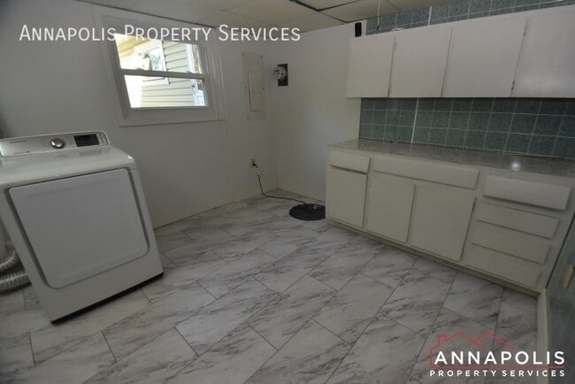 Building Photo - 804 Pin Oak Rd