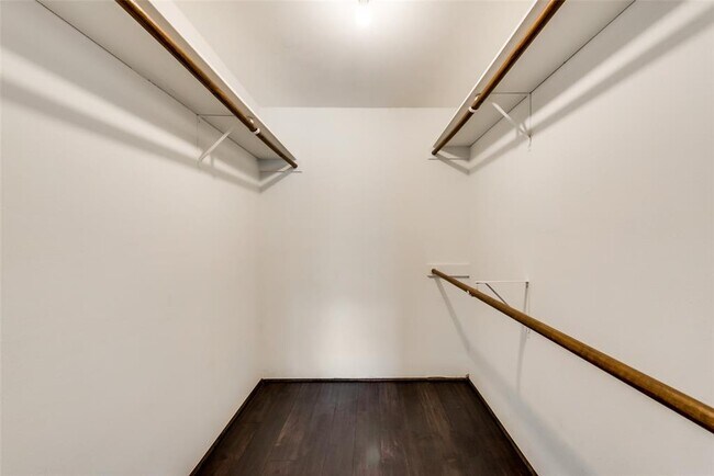 Building Photo - 8787 Brae Acres Rd