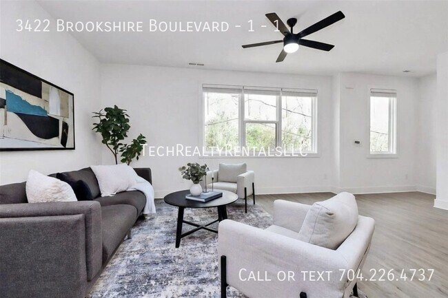 Building Photo - 3422 Brookshire Blvd