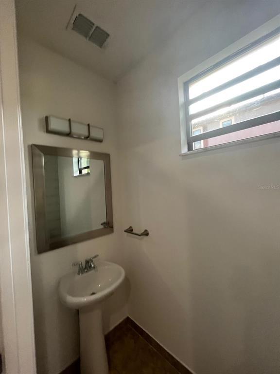 Building Photo - 8064 Prestbury Dr