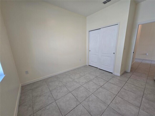 Building Photo - 3205 Casa Del Rey Ave