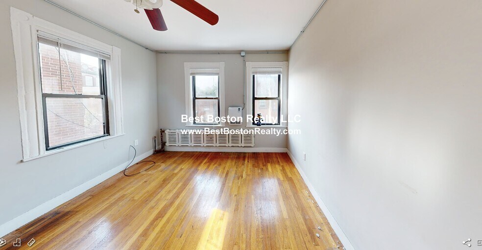 Building Photo - 48 John F. Kennedy St