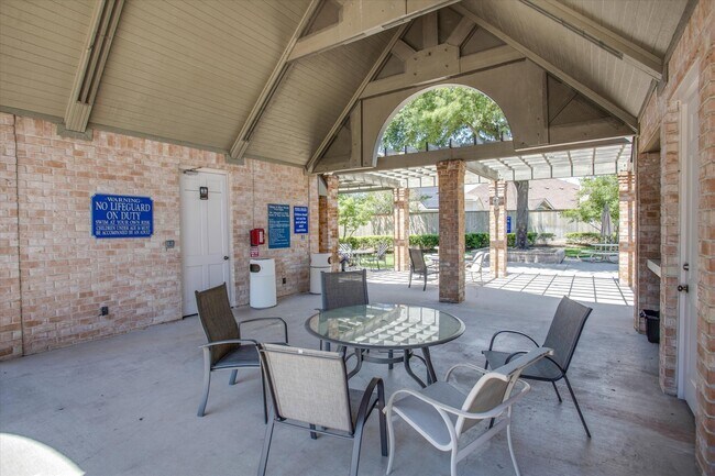 Building Photo - 6906 Afton Woods Dr