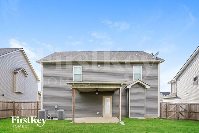 Building Photo - 1333 Millet Dr