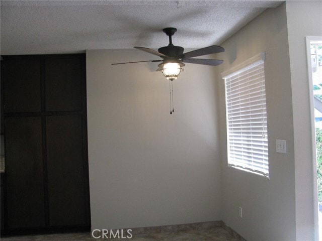 Building Photo - 10955 Rincon St