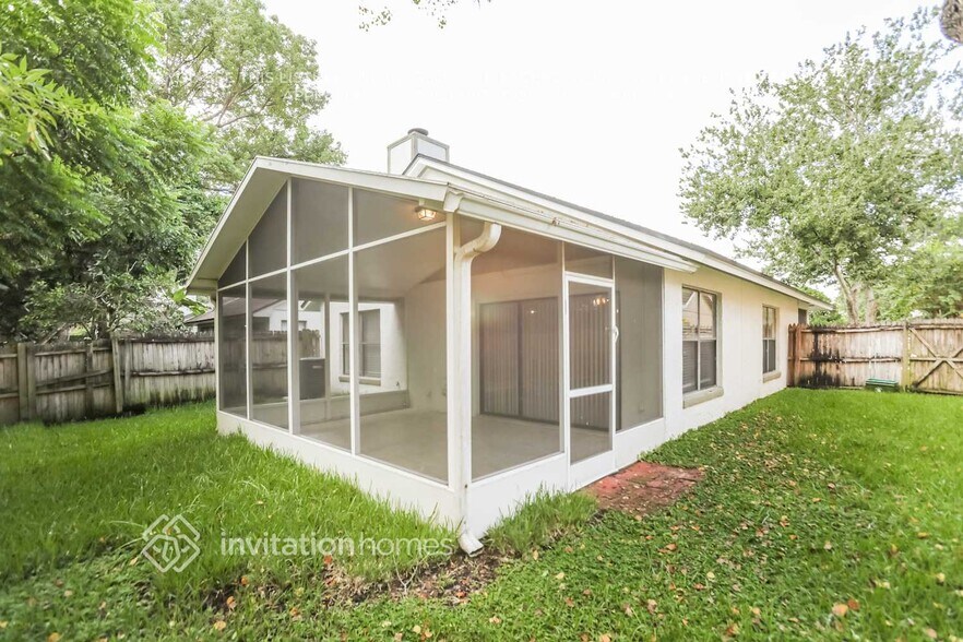 Building Photo - 391 Cidermill Pl