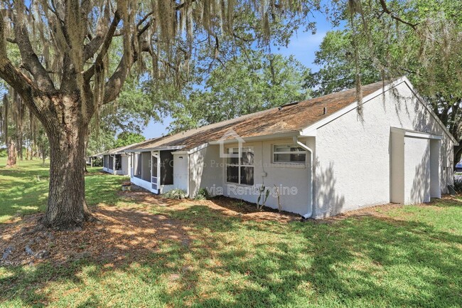 Building Photo - 917 Pebble Creek Cir