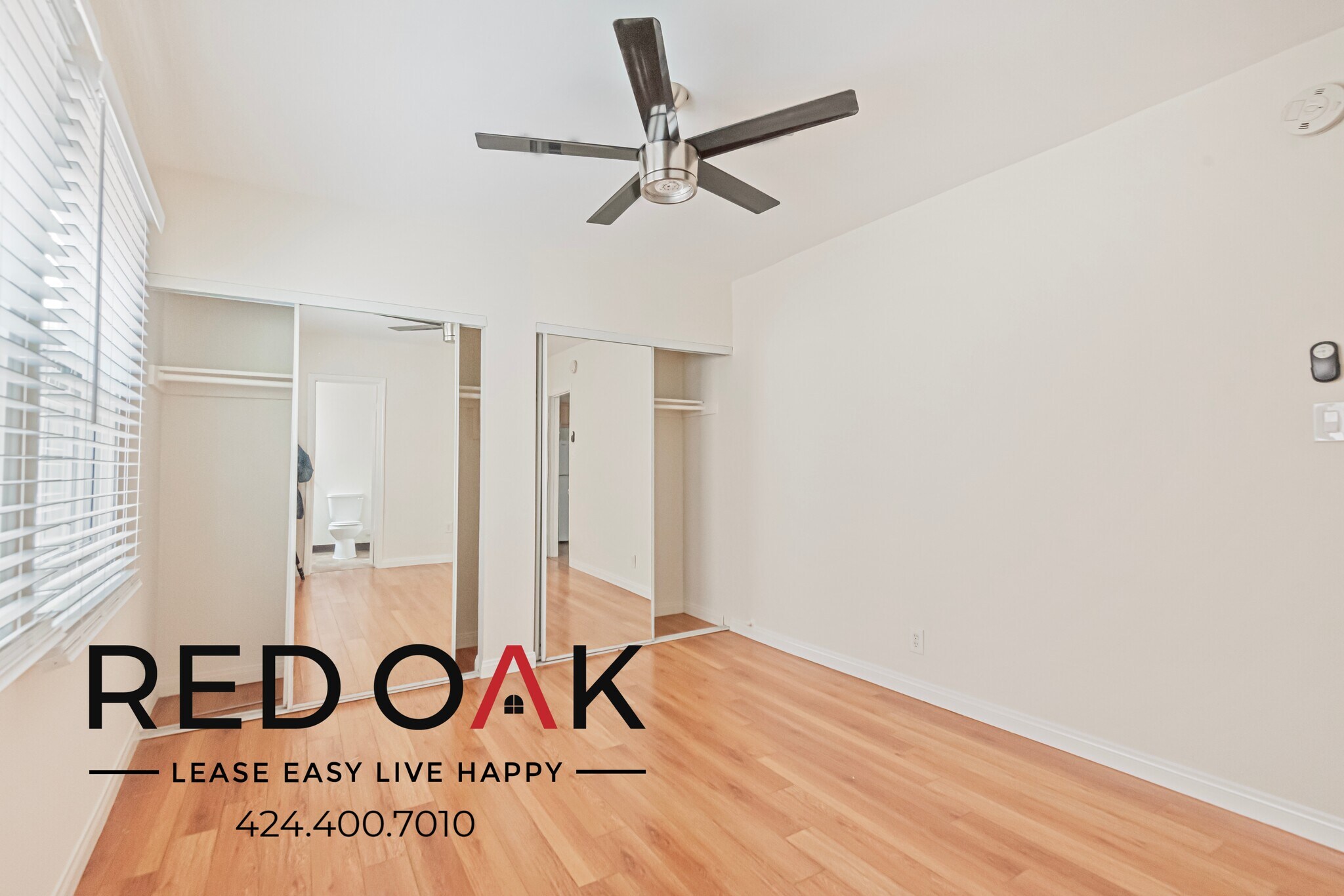 Building Photo - 615 N Rossmore Ave