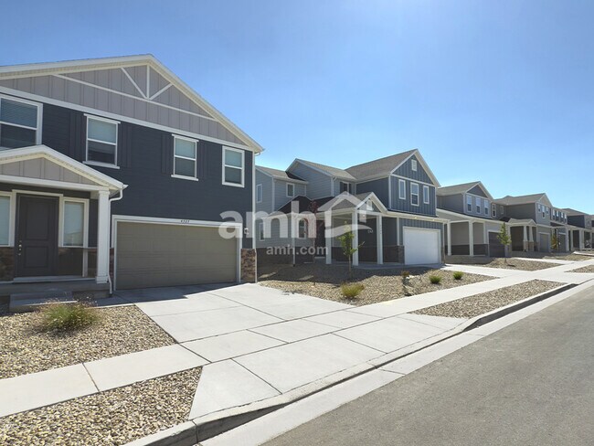 Building Photo - 8958 Wilroy Rd