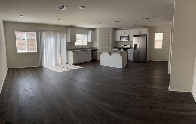Building Photo - BRAND NEW 4 BED / 2.5 BATH HOME WITH SOLAR...