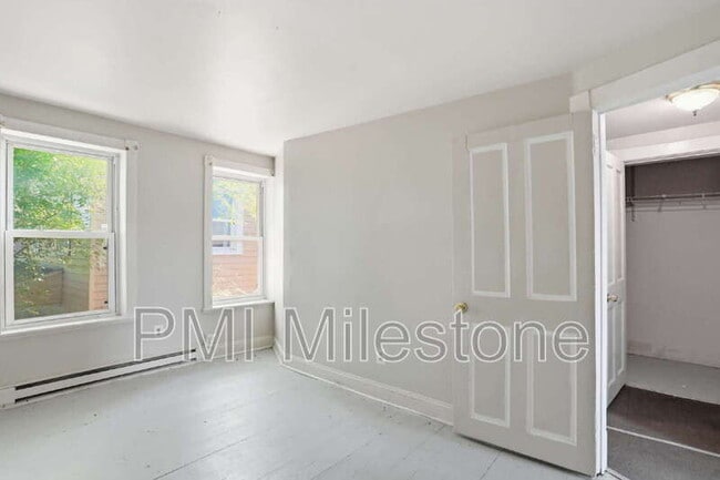 Building Photo - 13 N Maryland Ave