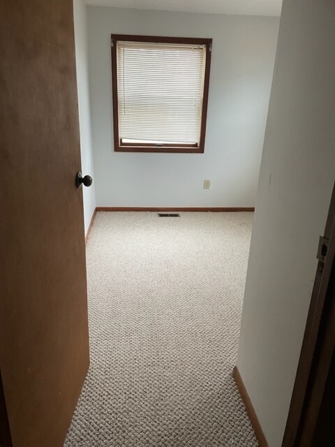 Building Photo - 534 Florence St