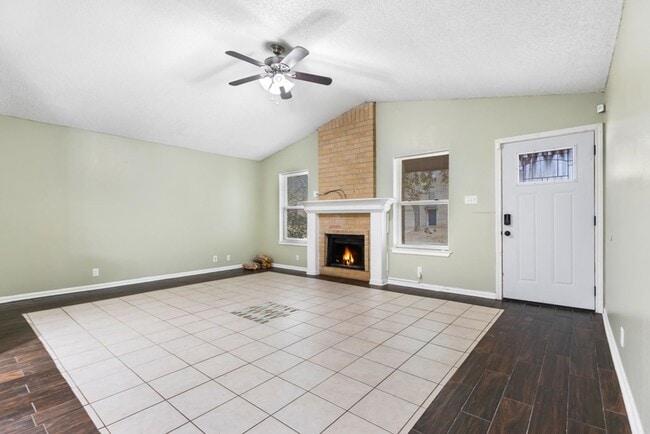 Building Photo - 6808 Betty Levy