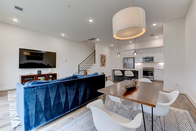 Building Photo - 3517 McIlhenny St