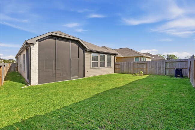 Building Photo - 1227 Carswell Grove Dr