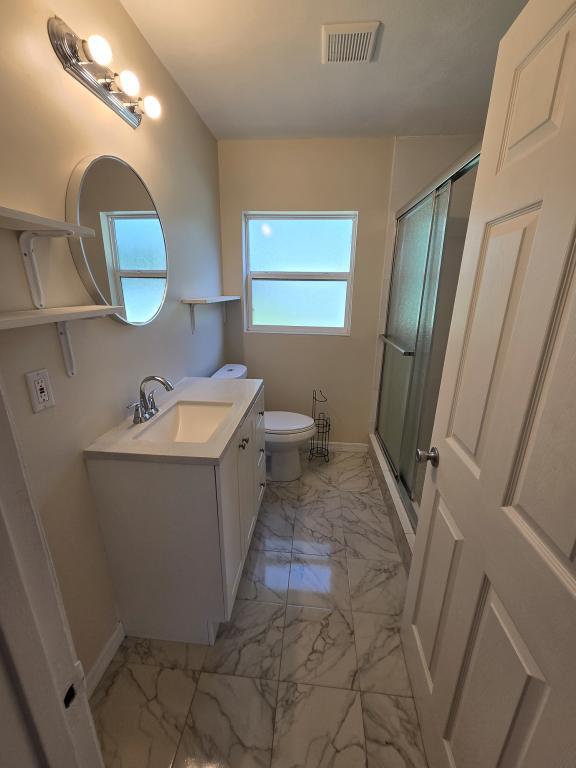 Building Photo - 2921 Sunset Rd