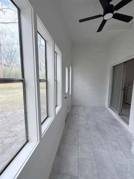 Building Photo - 5136 Warfield Dr